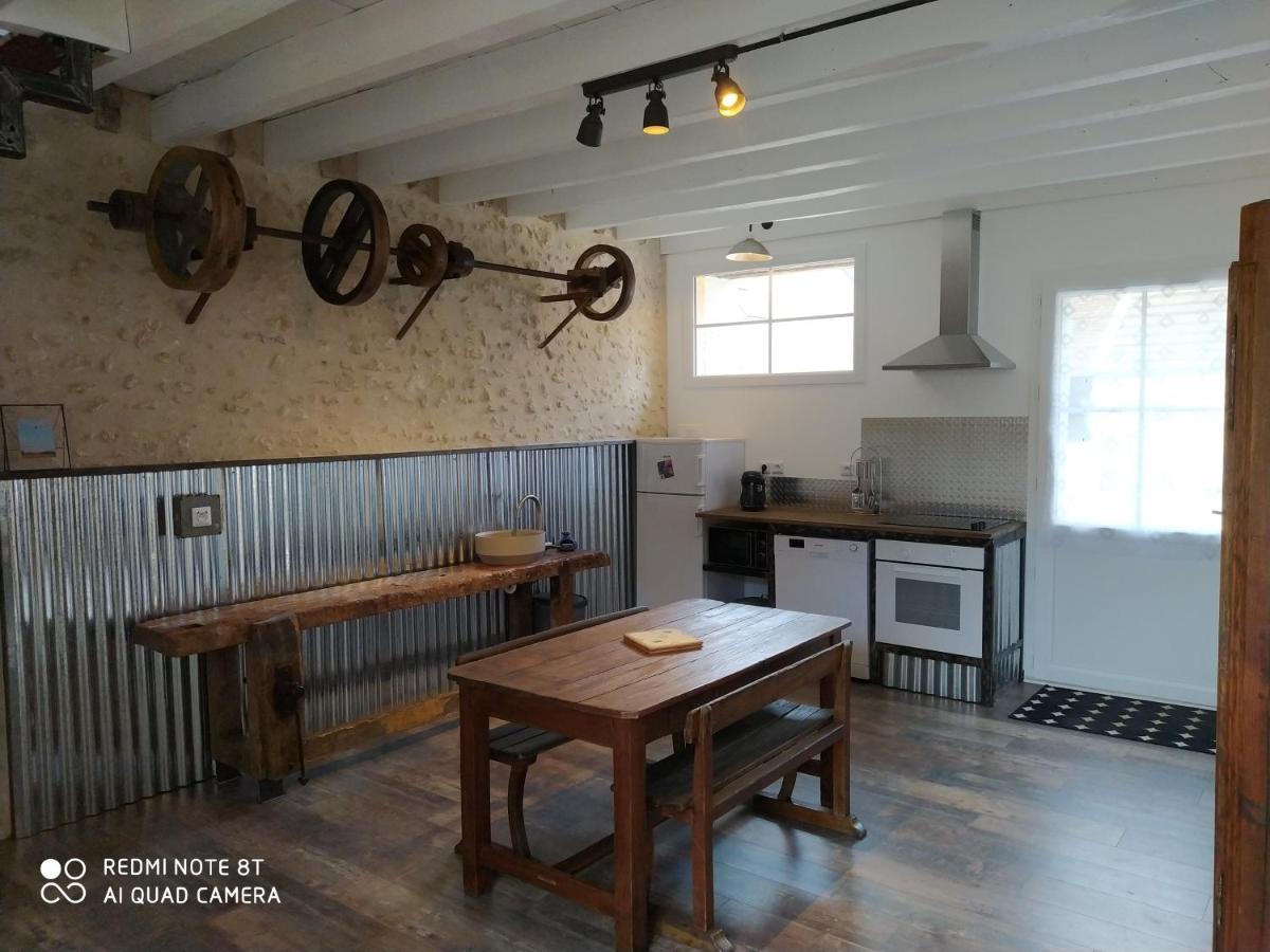 Gite L'Atelier Civray-de-Touraine Exterior foto